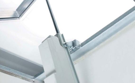 Rack openers, rack, amerflex, ultraflex, raambediening, raamopener, raamuitzetter, elektrische raambediening, elektrische raamopener