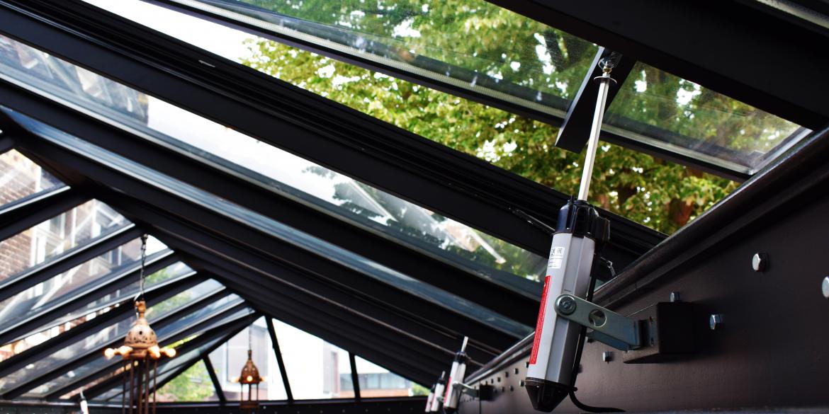 pindelopener, spindels, MAX spindelopener, amerflex, teleflex, raambediening, ultraflex, spindel raambediening, elektrische raambediening, elektrische spindelopener